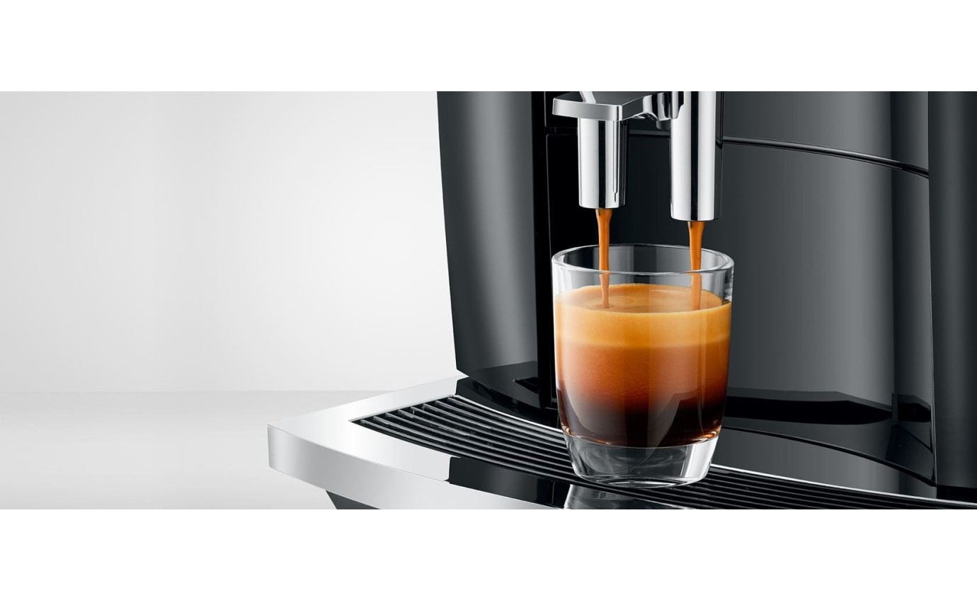 Jura E8 Automatic Coffee Machine (Piano Black) 15661