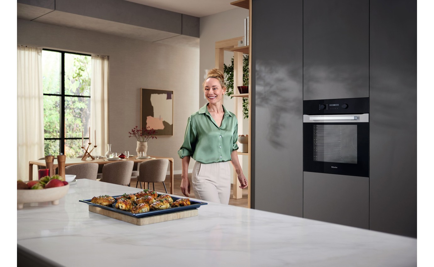 Miele 60cm Built-in Oven (CleanSteel) H2861BCS