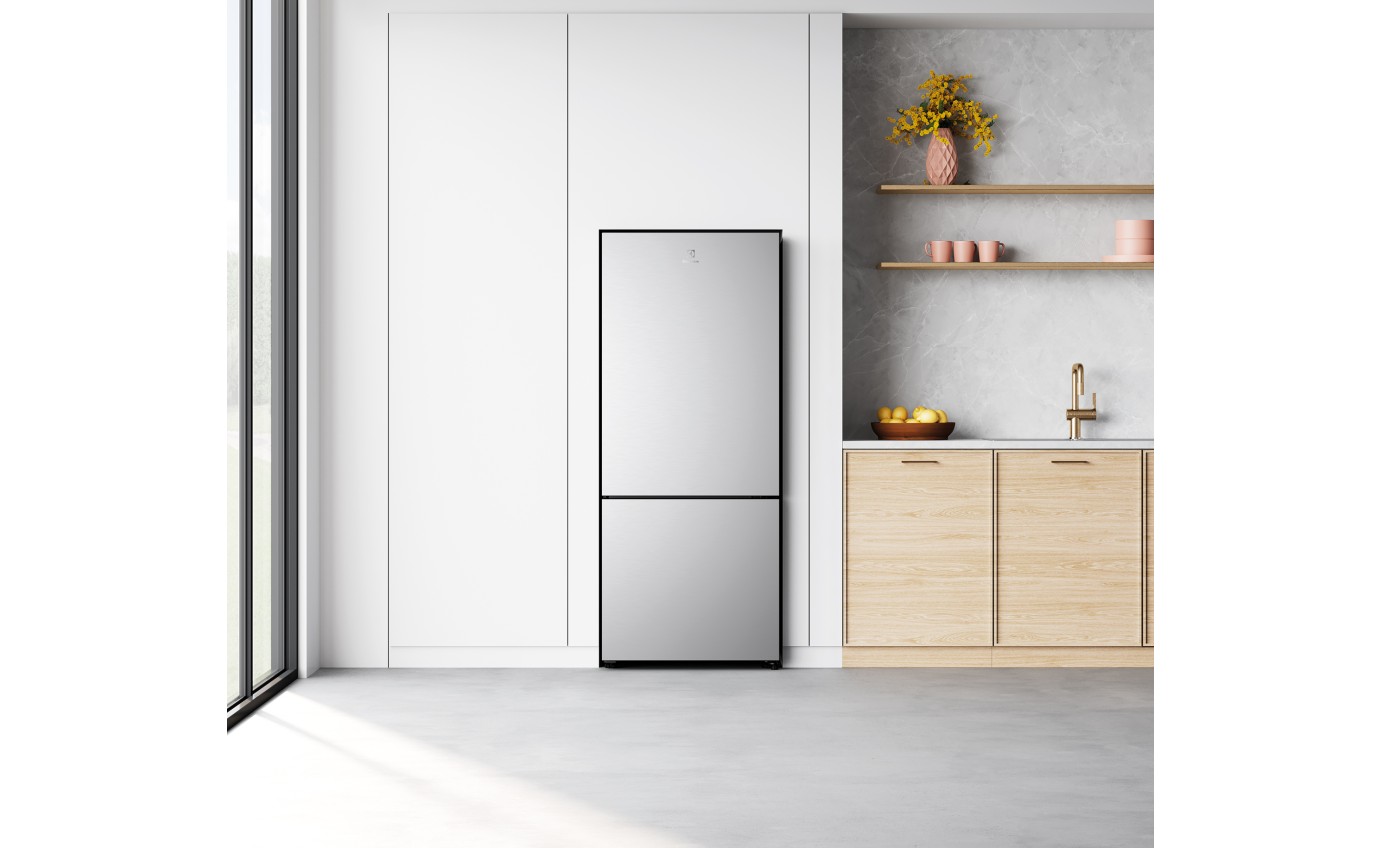 Electrolux 425L Bottom Mount Fridge (Silver) EBE4302SDR
