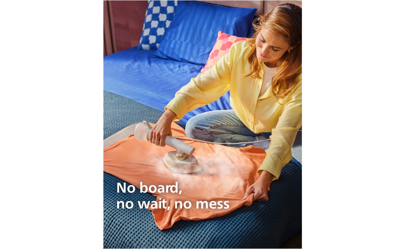 Philips OneTurn Hybrid Iron and Steamer GC21310