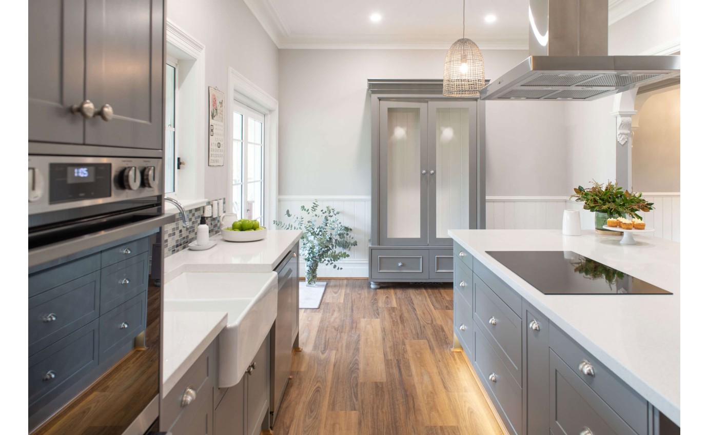 Schweigen Silent Island Rangehood 900mm IS4110ST