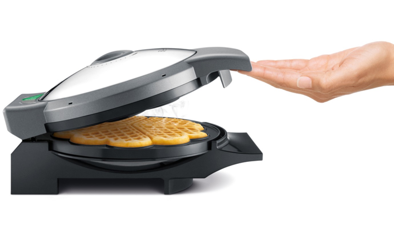 Breville the Crisp Control™ Waffle Maker BWM250BSS