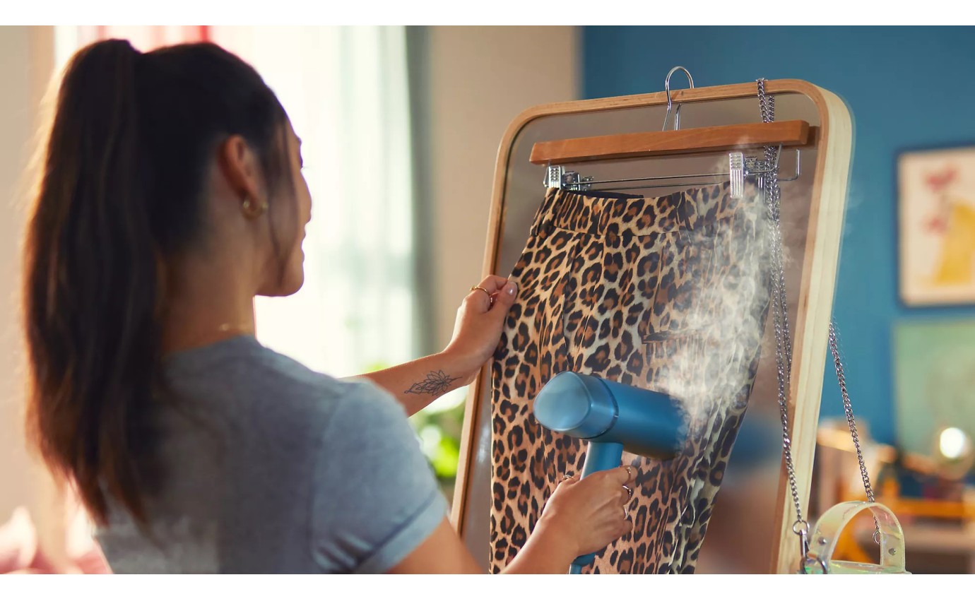 Philips 3000 Series Handheld Garment Steamer (Reno Blue) STH300020