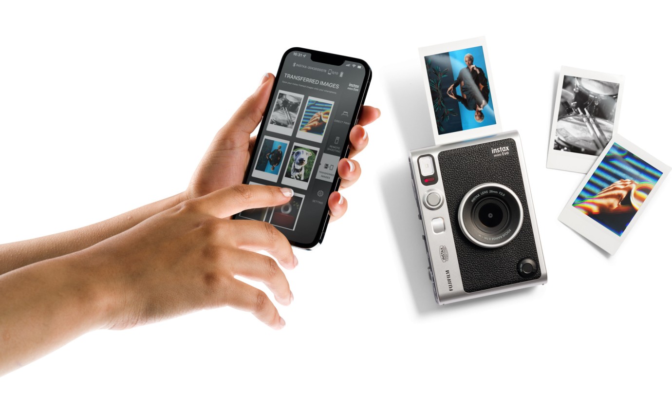 Fujifilm Instax mini EVO Bundle (Black) 84481