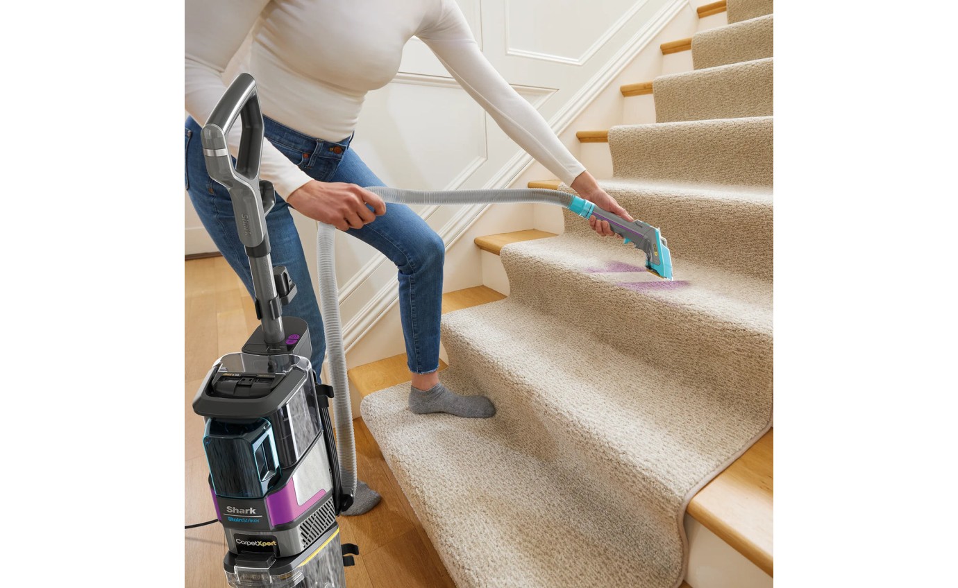 Shark Shark CarpetXpert HairPro Pet with StainStriker EX300