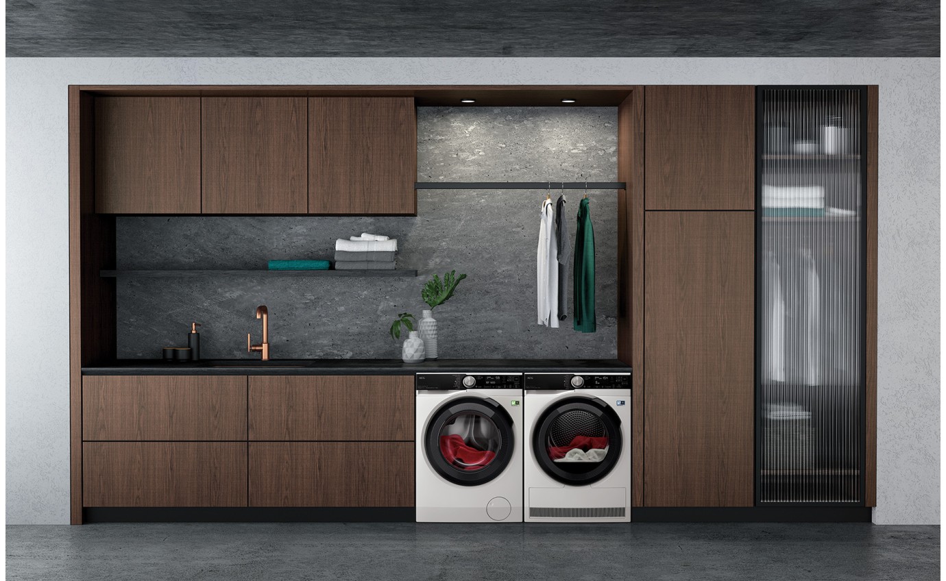 AEG 9kg 8000 Series Front Load Washer with UniversalDose LF8594O8O