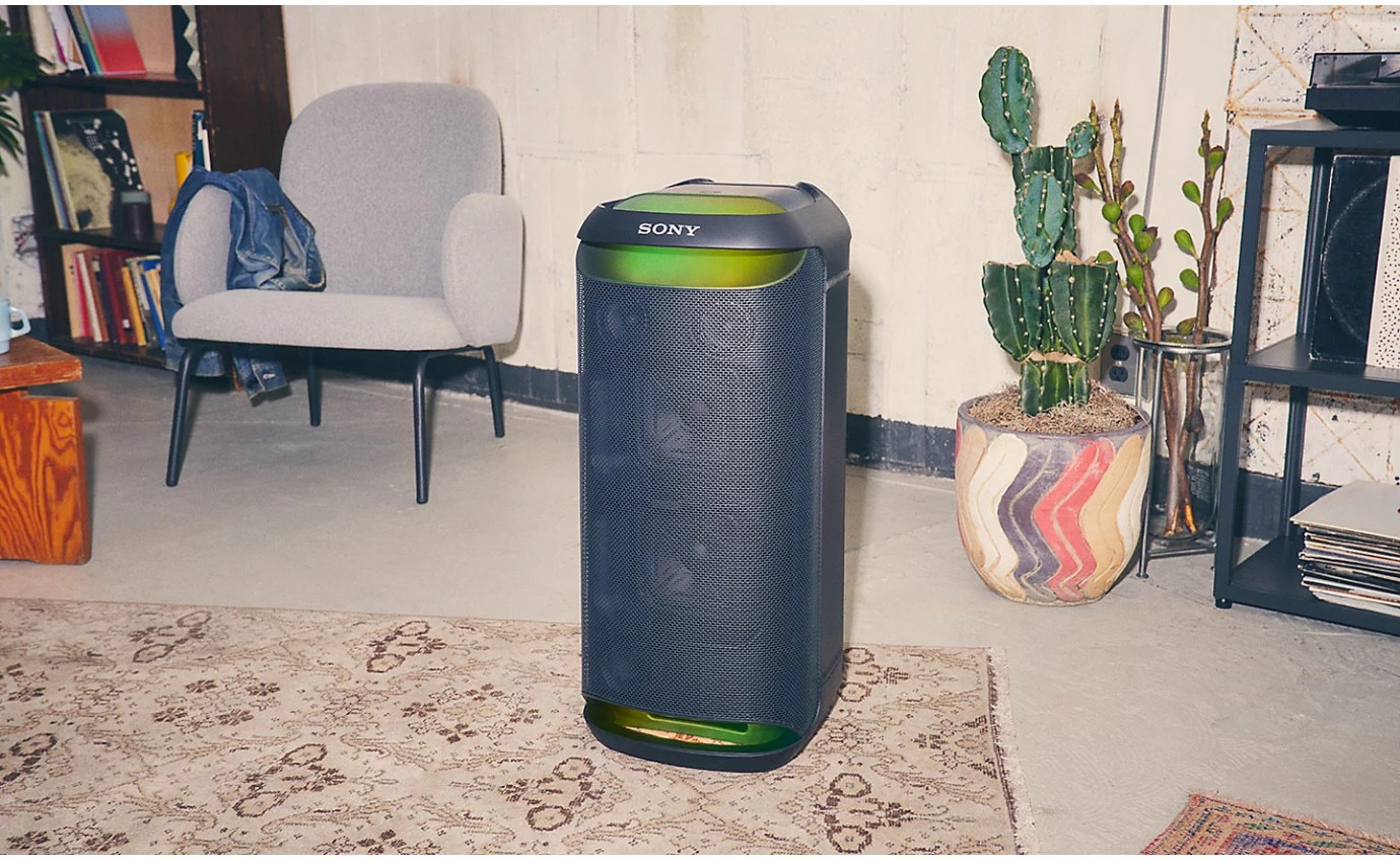 Sony XV800 Portable Bluetooth&reg; Wireless Party Speaker (Black) SRSXV800B