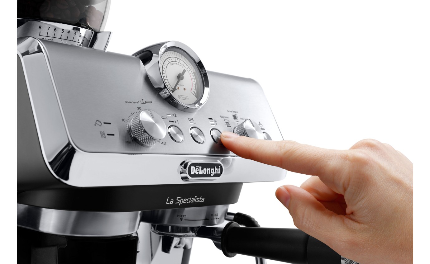 DeLonghi La Specialista Arte Manual Pump Coffee Machine EC9155MB