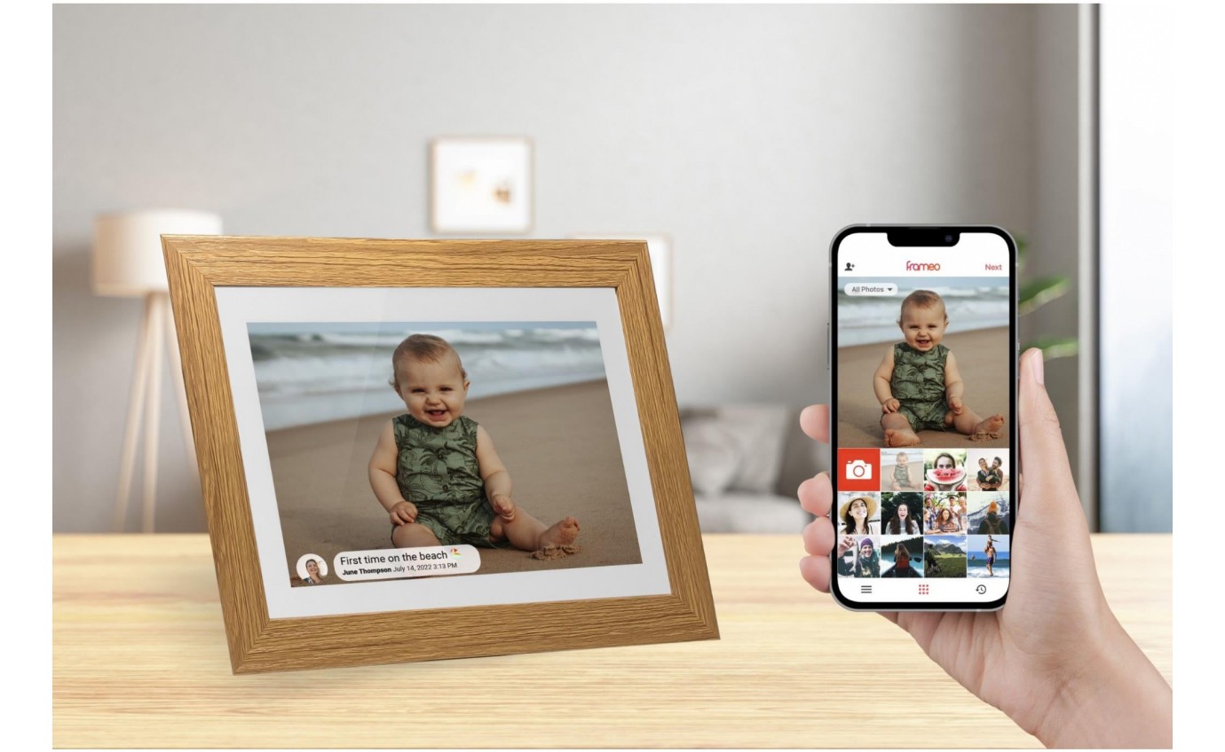 Jackson Frameo 7 inch Smart Photo Frame (White Oak) DPF1097