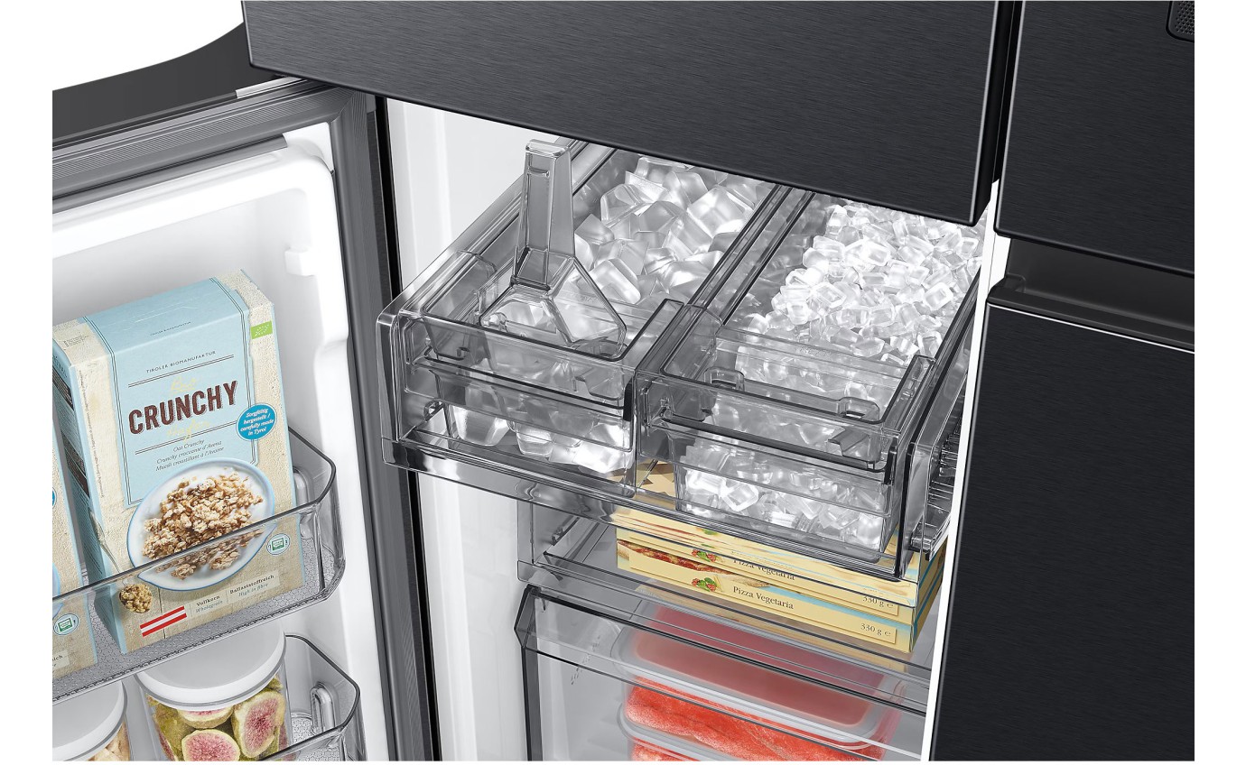 Samsung 809L AI Family Hub&trade; French Door Refrigerator SRF9800BFH