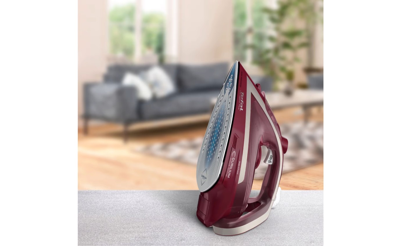 Tefal UltraGliss Anti-Calc Plus Steam Iron (Gamay Red) FV6845