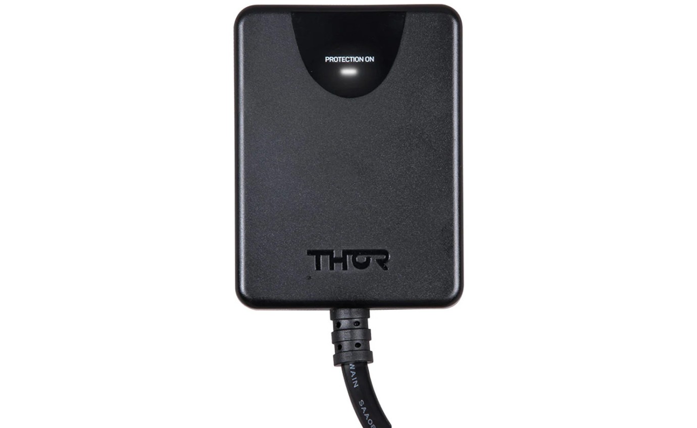 Thor Alpha Fig8 1 In-Line Surge Protected Single Power Outlet A1T