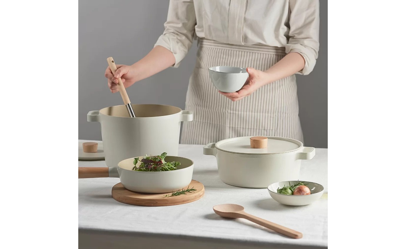 Neoflam Fika 24cm Induction Stockpot with Silicon Rim Glass Lid EKFGC24