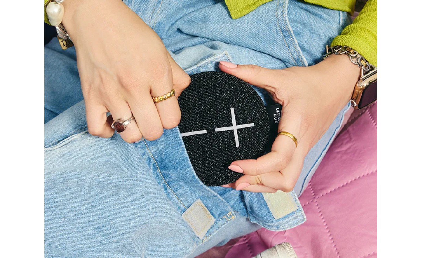 Ultimate Ears MINIROLL Portable Bluetooth Speaker (Gentle Black) 984002018