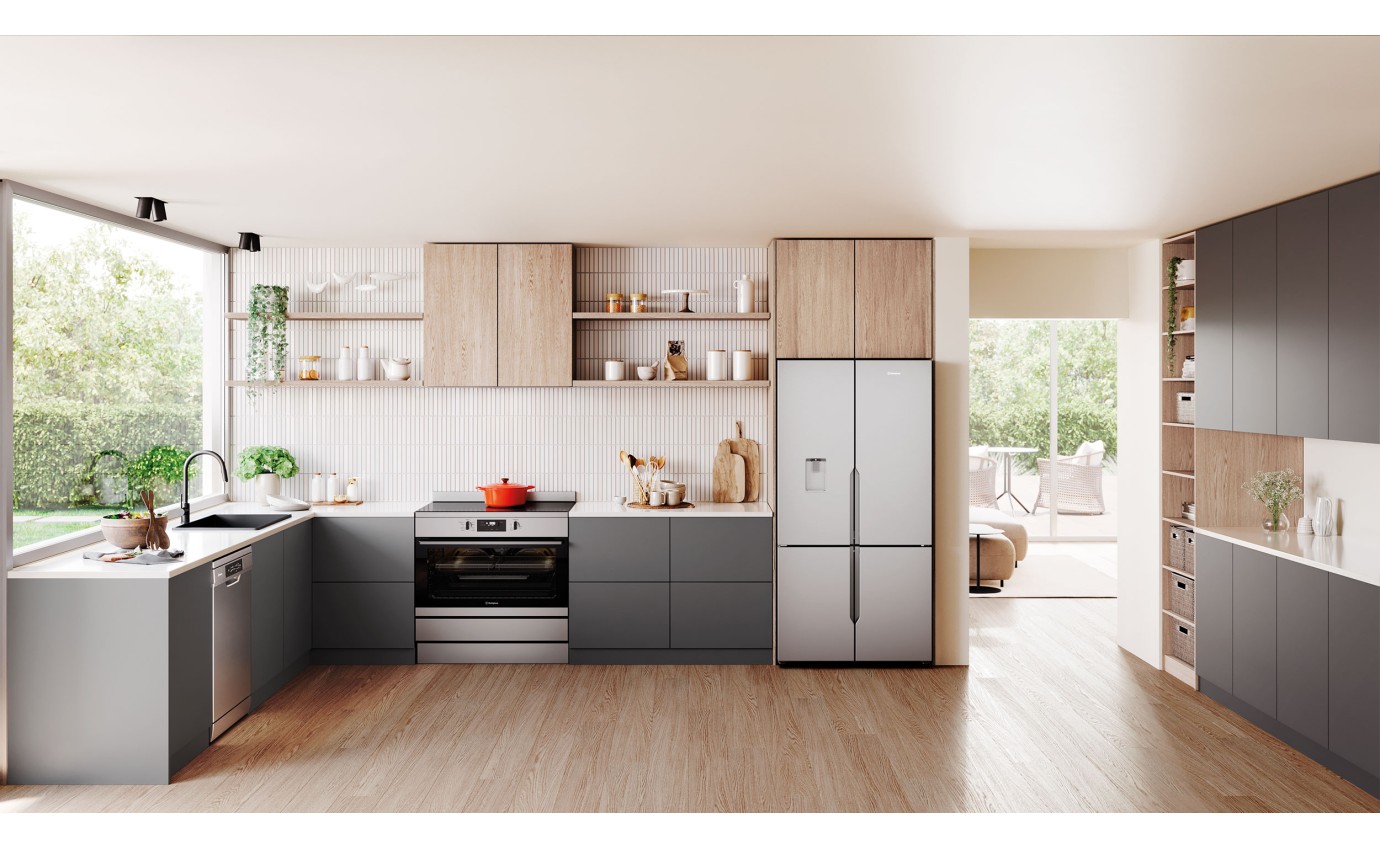 Westinghouse 90cm Electric Freestanding Oven WFE9546SD