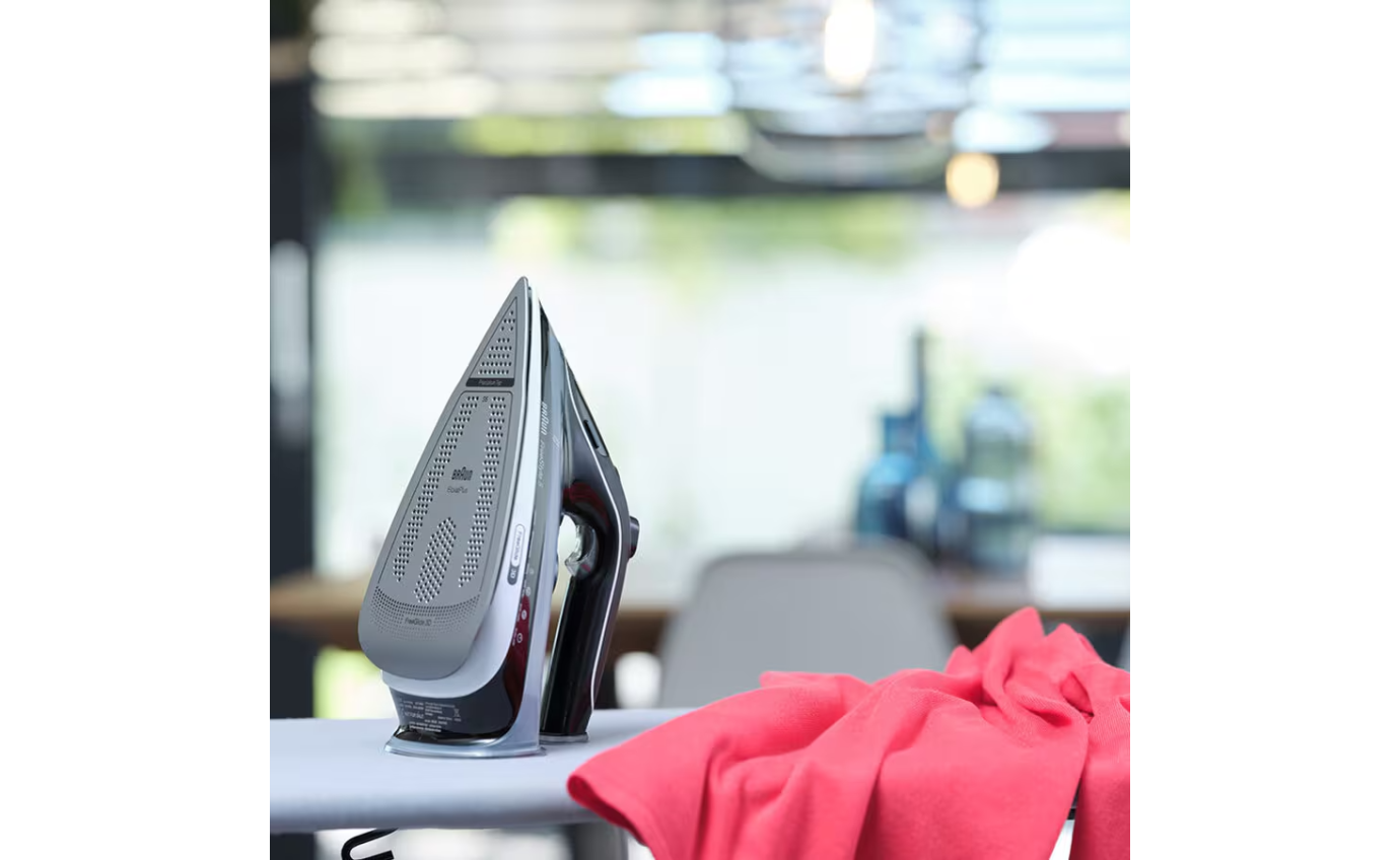 Braun FreeStyle 5 Steam Iron (Black) SI5184BK