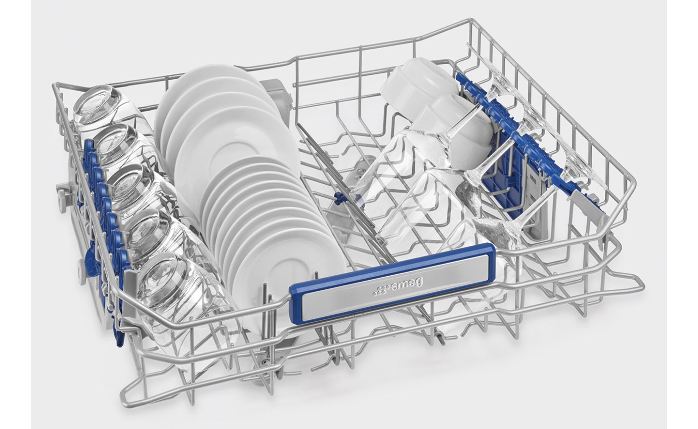 Smeg 60cm Freestanding Dishwasher DWA615DB3