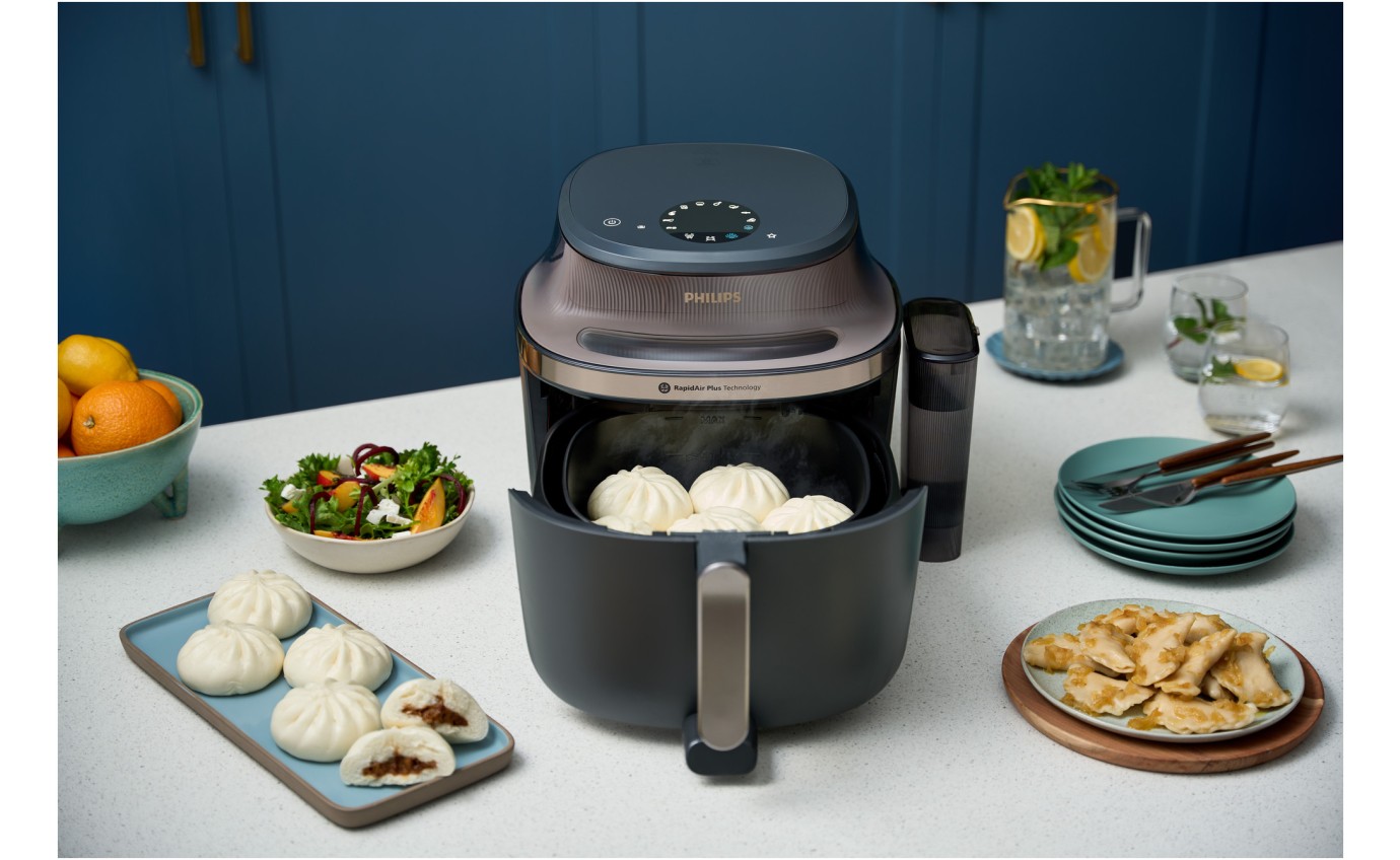 Philips Air Fryer 5000 Series with Steam and Easy Glide Rail 7.2L NA54707