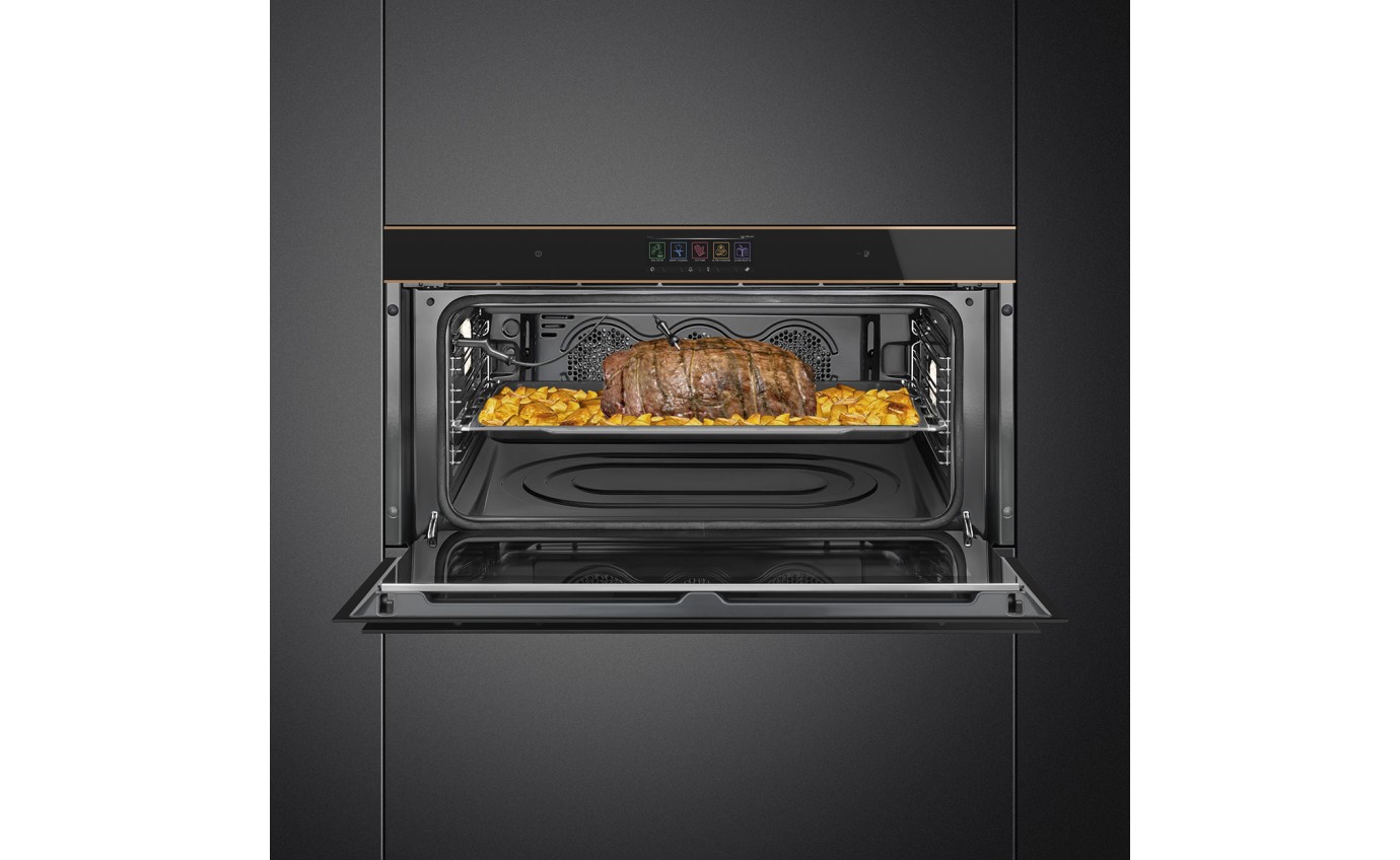 Smeg 90cm Dolce Stil Novo Thermoseal Pyrolytic Oven with Touch Control - Copper SFPR9606WTPNR