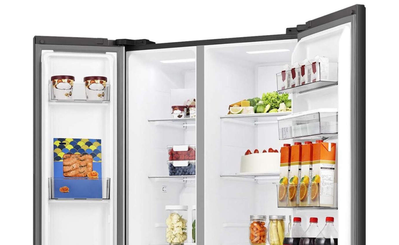Hisense 541L PureFlat Side by Side Fridge (Black) HRSBS540BW