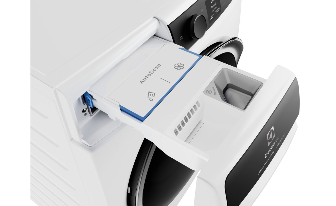 Electrolux 10kg UltimateCare 900 Front Load Washing Machine (White) EWF1042R9WCS