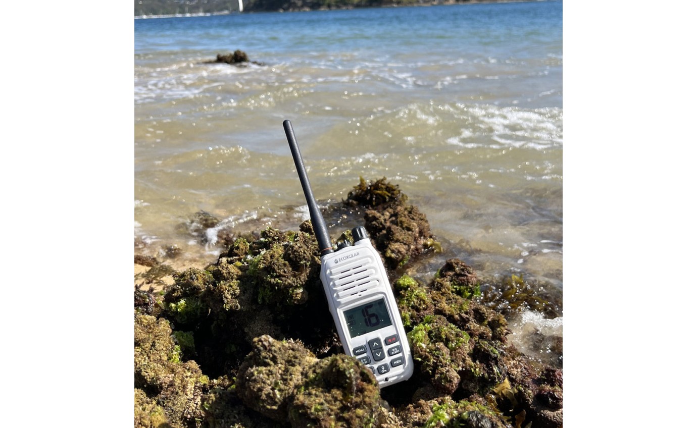 ECOXGEAR EXM300 6W IP67 VHF Marine Handheld Radio EXM600
