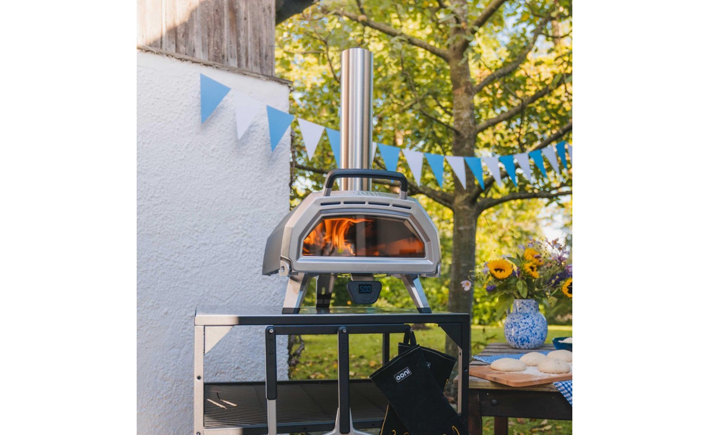 Ooni Karu 16 Multi-Fuel Pizza Oven UUP0E400