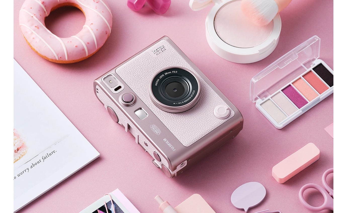 Instax mini Evo Camera (Gentle Rose) 85380