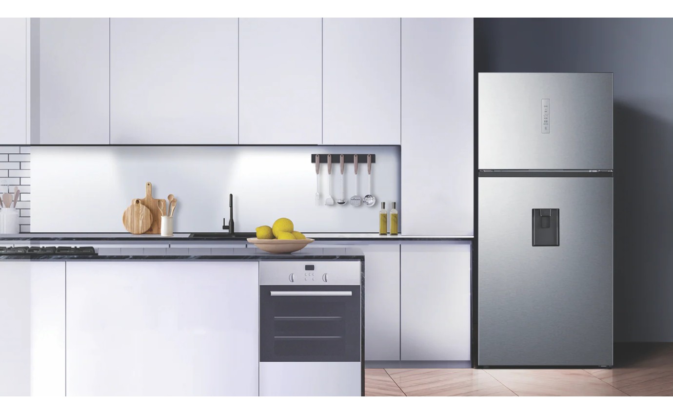 Hisense 496L Silver Top Mount Fridge HRTF497SW