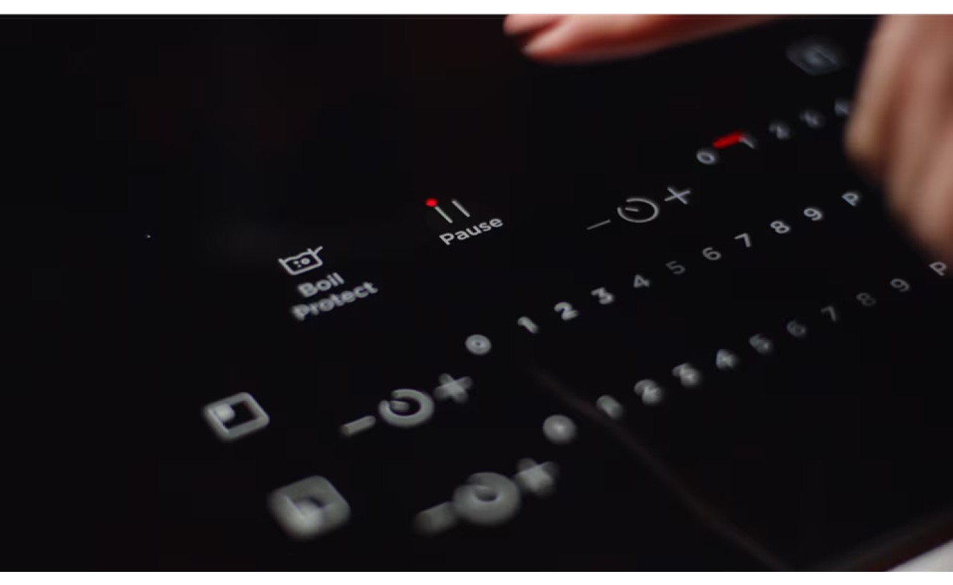 Westinghouse 60cm PowerLite Induction Cooktop WHI642BE