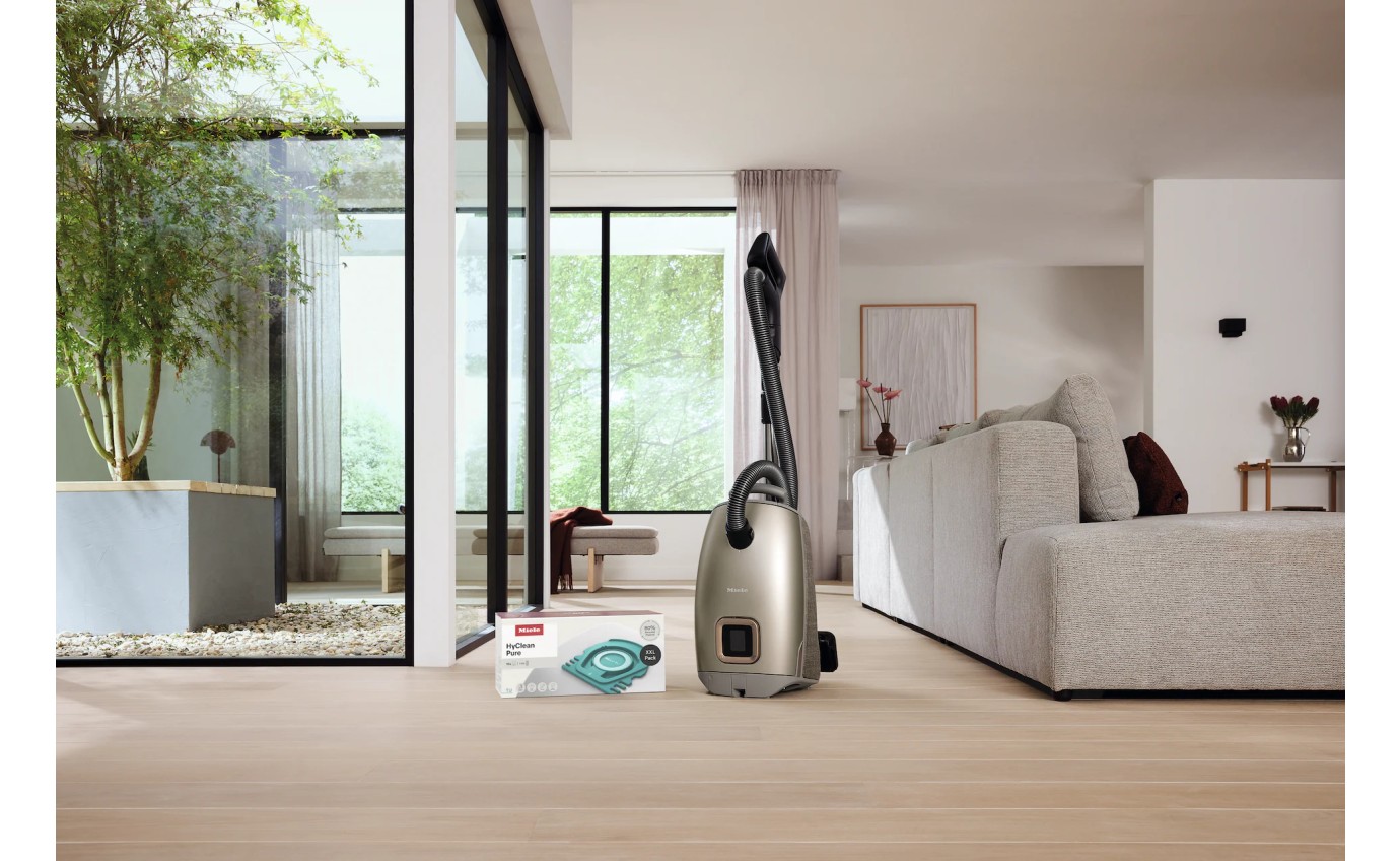 Miele HyClean Pure TU Vacuum Cleaner Bags XXL (16 Pack + 4 Filters) 12695210