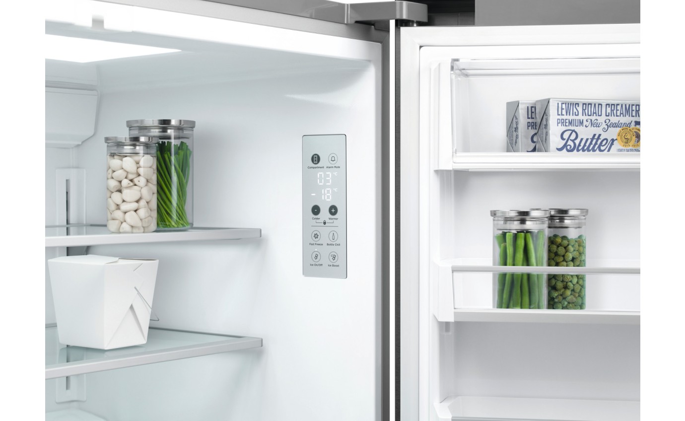 Fisher & Paykel 538L Series 7 Quad Door Refrigerator Freezer, Ice & Water RF605QDUVB2