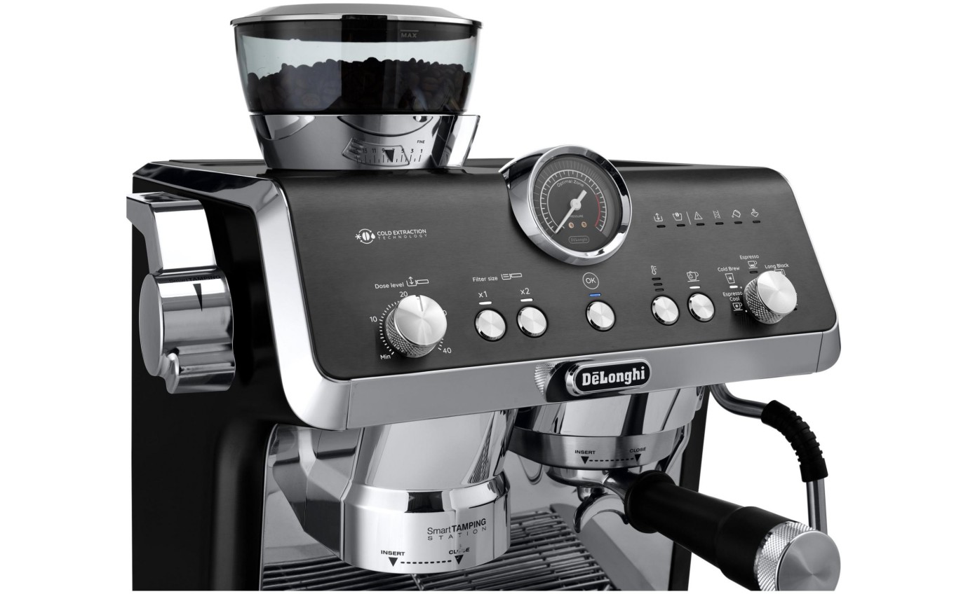 DeLonghi La Specialista Manual Coffee Machine (Opera Black) EC9555BK