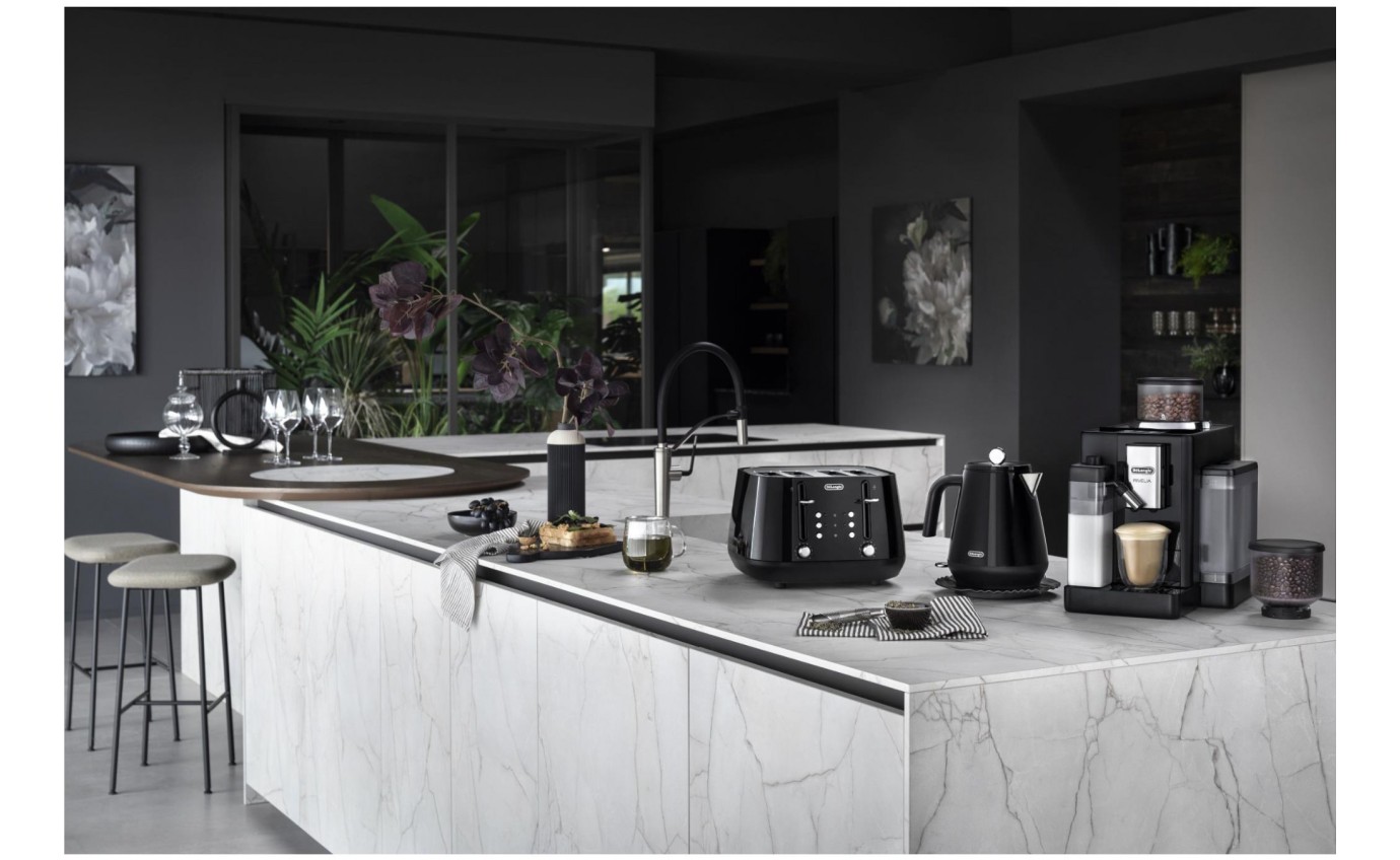 DeLonghi Rivelia Fully Automatic Coffee Machine (Onyx Black) EXAM44055B