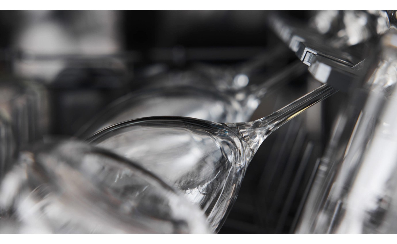 Haier 60cm 300 Series Freestanding Dishwasher (White) HDW13F0W1