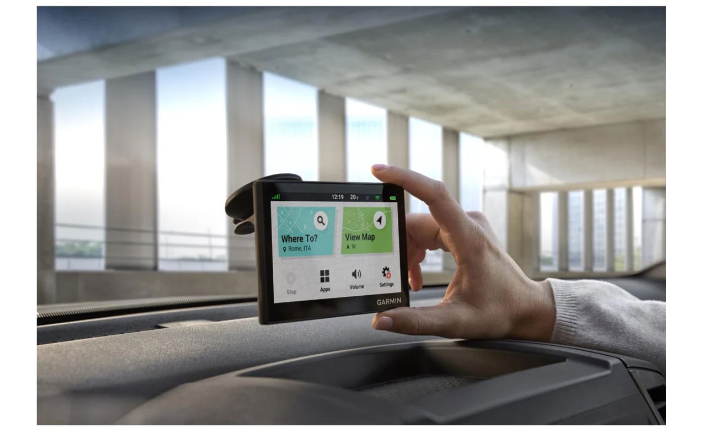 Garmin 5 inch Drive&trade; 53 & Live Traffic GPS 0100285820