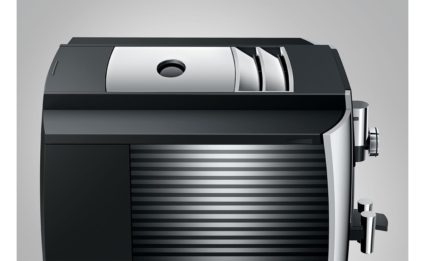 Jura S8 Automatic Coffee Machine (Chrome) 15651