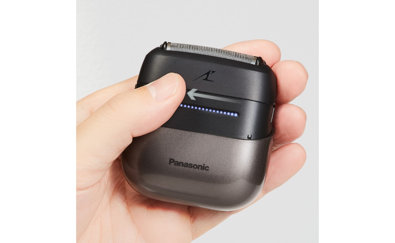 Panasonic Compact 3-Blade Electric Shaver ESCM3AK541