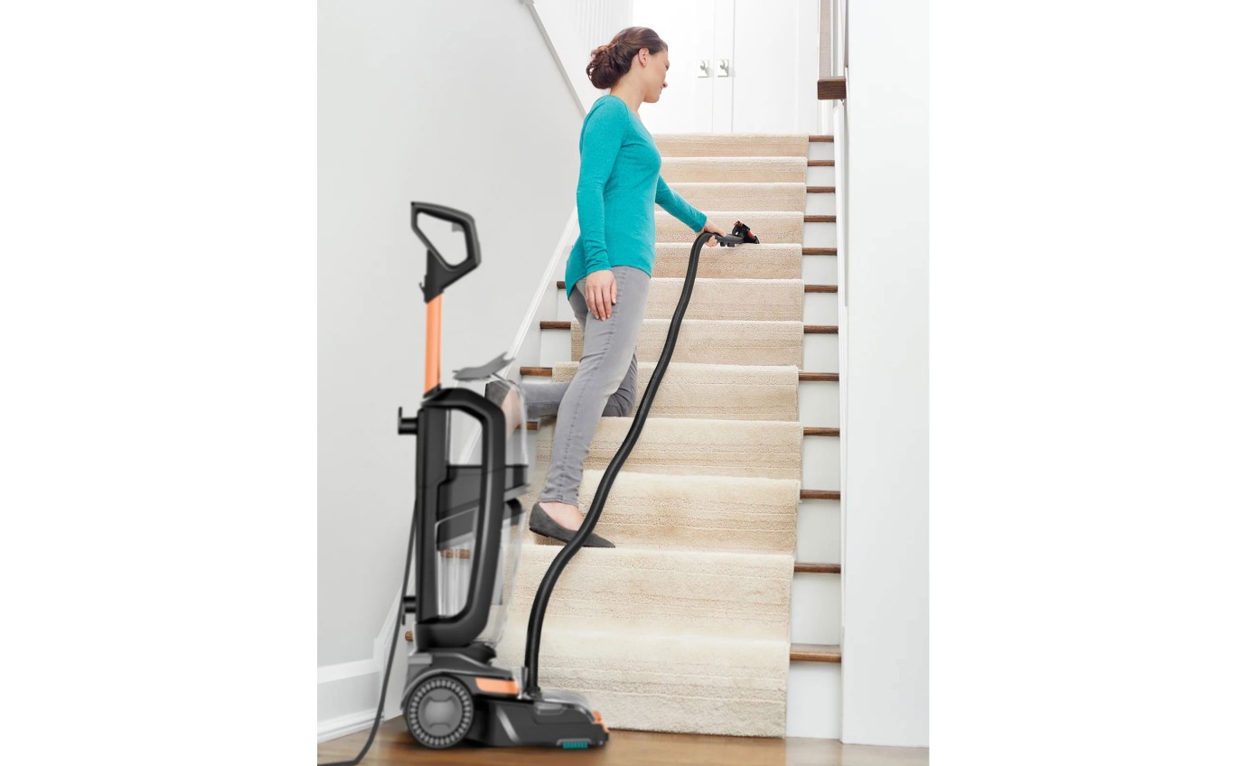 Bissell Revolution® HydroSteam™ Carpet & Upholstery Cleaner 3670F