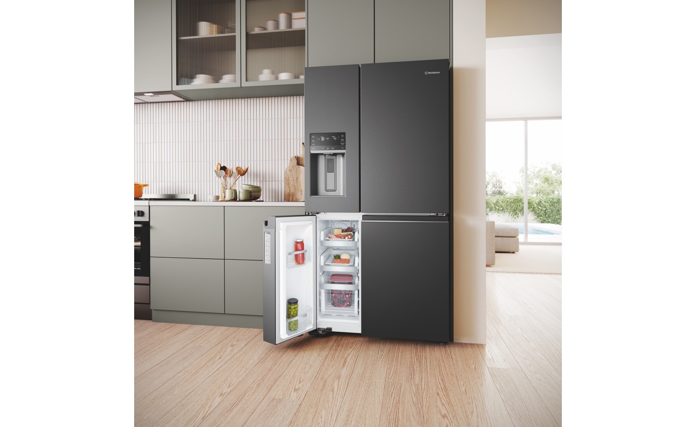 Westinghouse 609L Quad Door Fridge (Matte Black) WQE6170BB