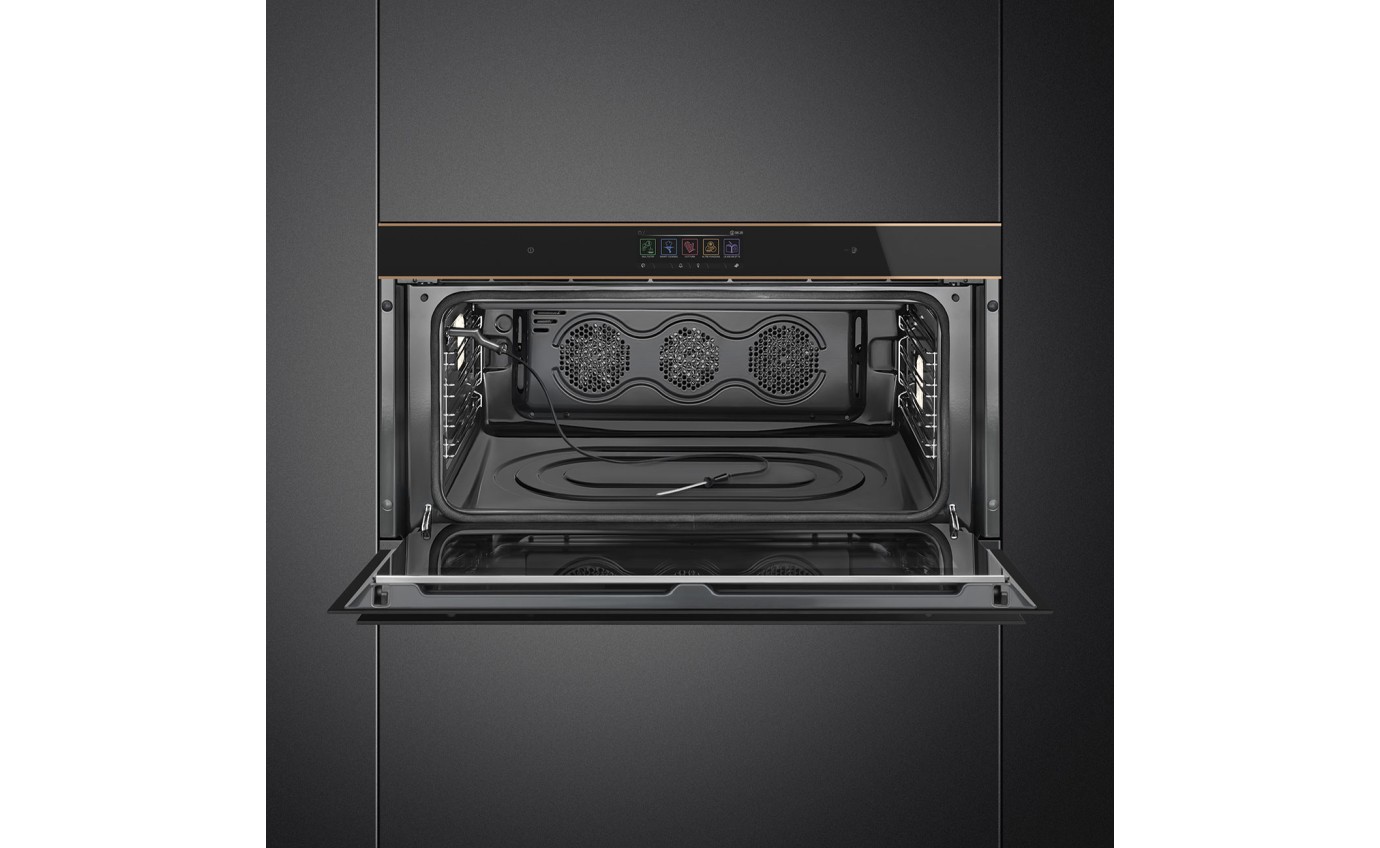 Smeg 90cm Dolce Stil Novo Thermoseal Pyrolytic Oven with Touch Control - Copper SFPR9606WTPNR