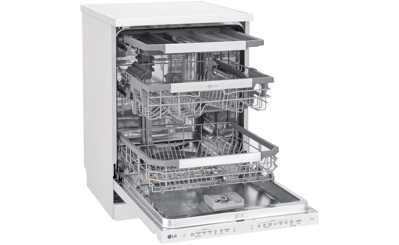 LG 60cm QuadWash&reg; Freestanding Dishwasher (Essence Matte White) XD3A25MW