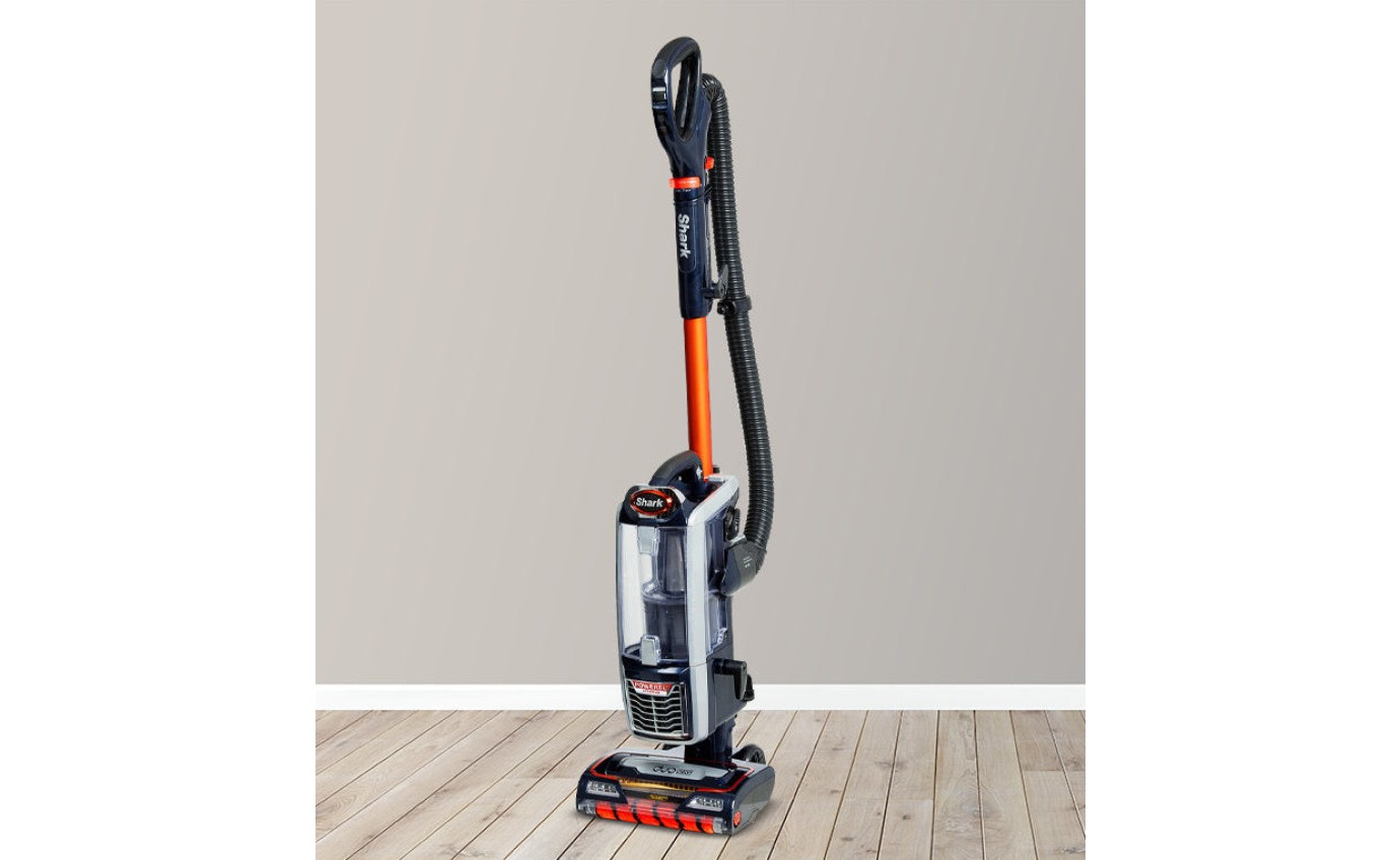 Shark Corded Upright Vacuum with Self-Cleaning Brushroll NZ801ANZMN