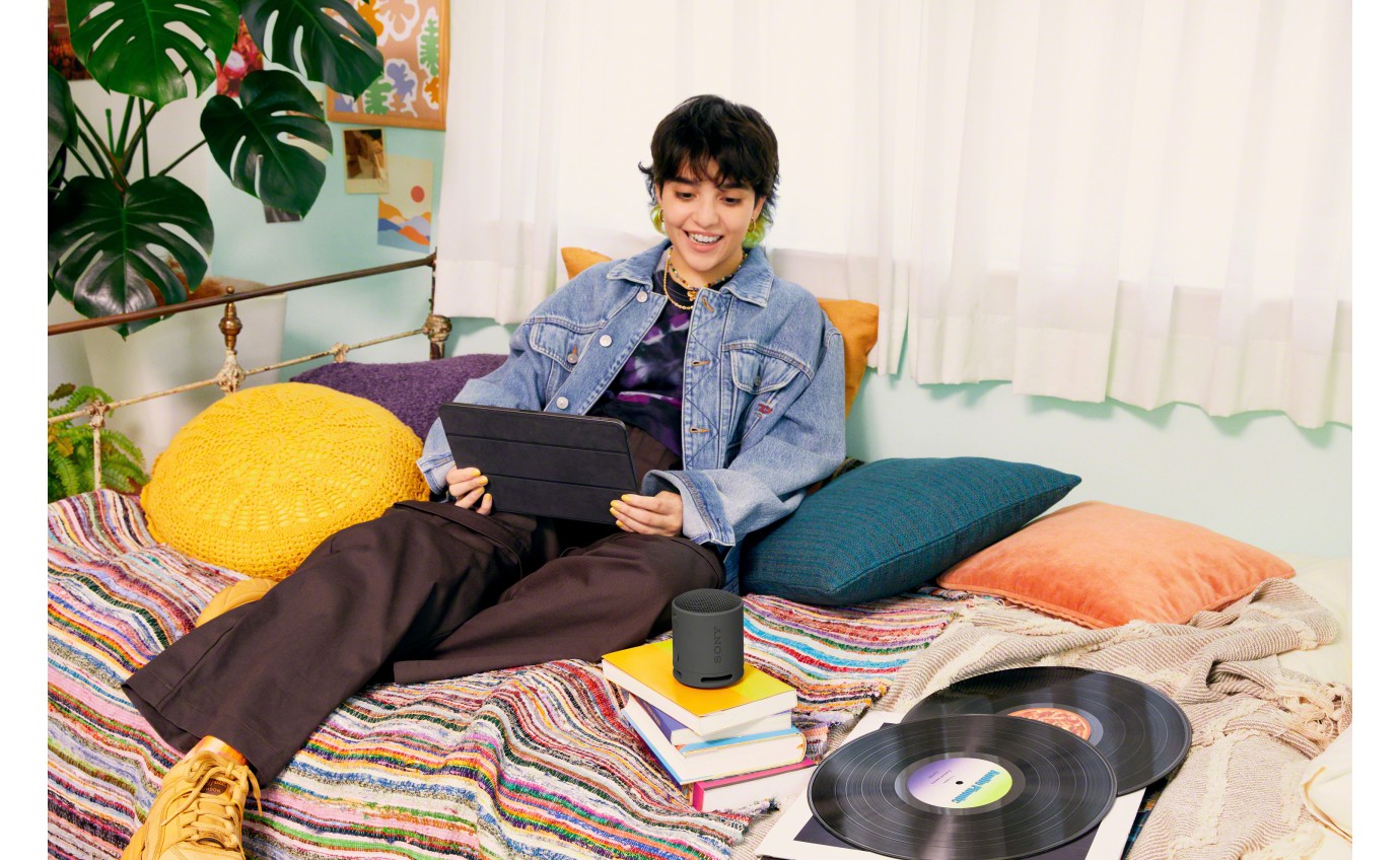 Sony XB100 Portable Wireless Speaker (Black) SRSXB100B