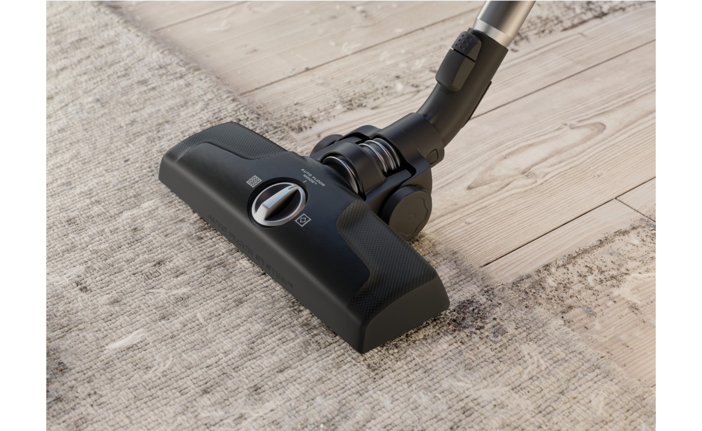 Electrolux Clean 600 Bagged Vacuum Cleaner EFB61112