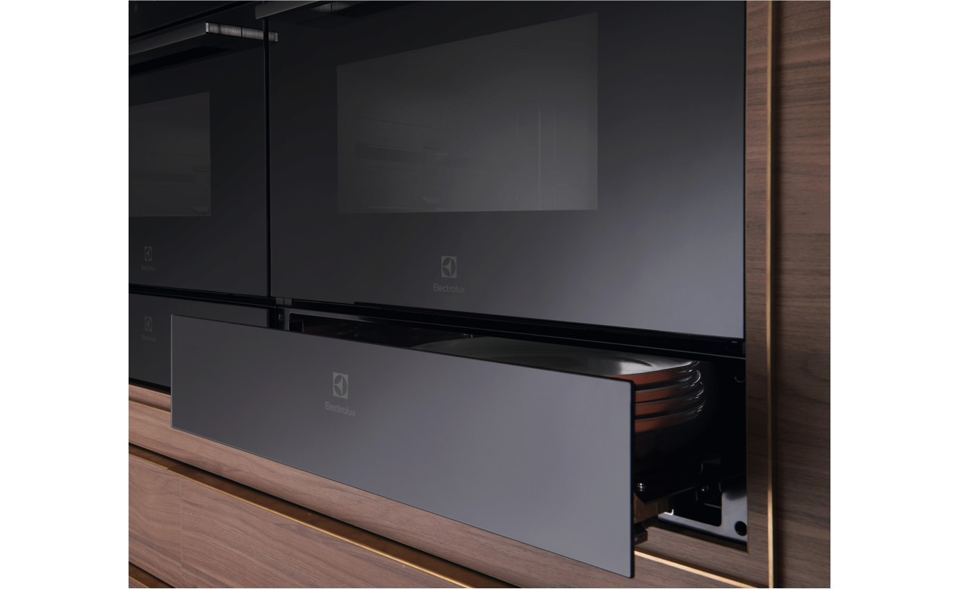 Electrolux 14cm Built-in Warming Drawer to Suit 500 & 600 Series 60cm Built-in Ovens EWD1406DF