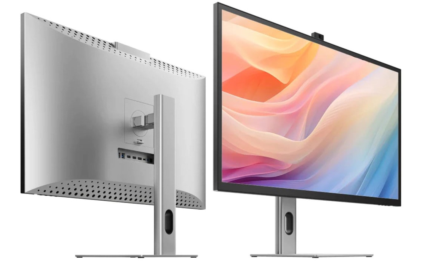 ALOGIC 32 inch Clarity Max Pro Rotating 4K Monitor with USB-C Power Delivery and Webcam 32C4KPDW