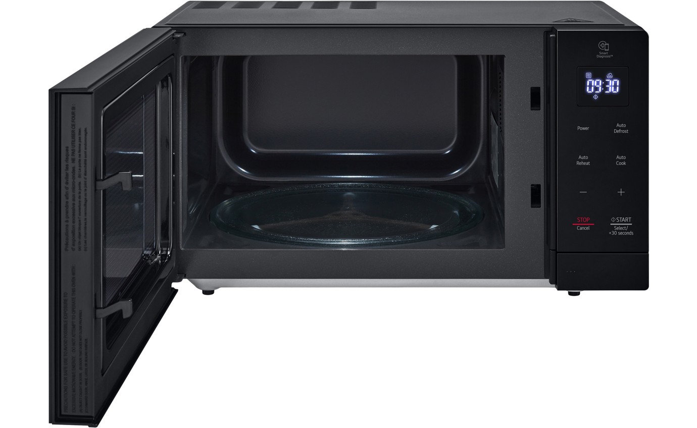 LG 30L 900W NeoChef EasyClean&trade; Microwave Oven MS3036NPB