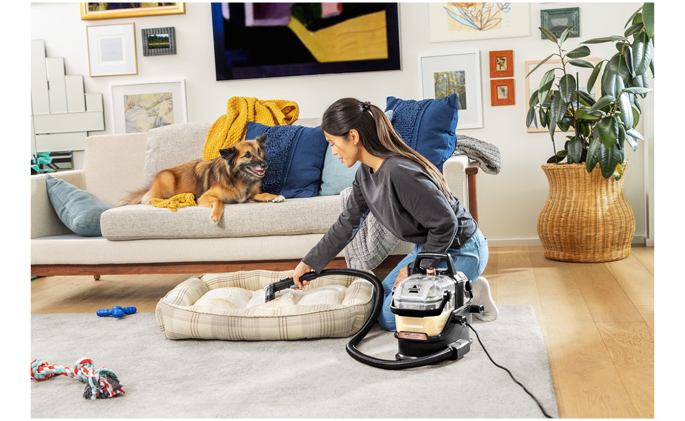 Bissell SpotClean&reg; HydroSteam&reg; 3689F