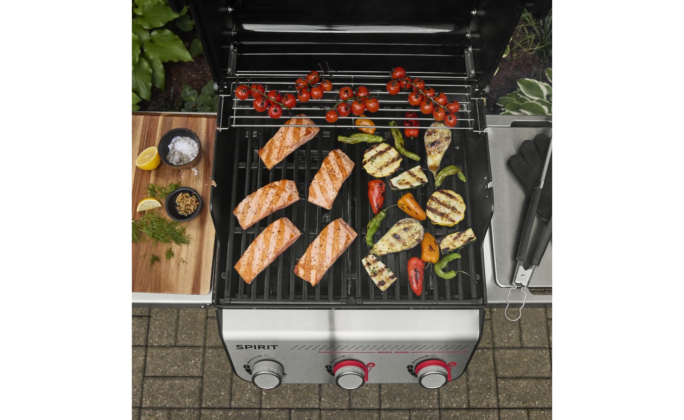 Weber Spirit&reg; E-325 3-Burner Gas Barbecue (Natural Gas) K1501753